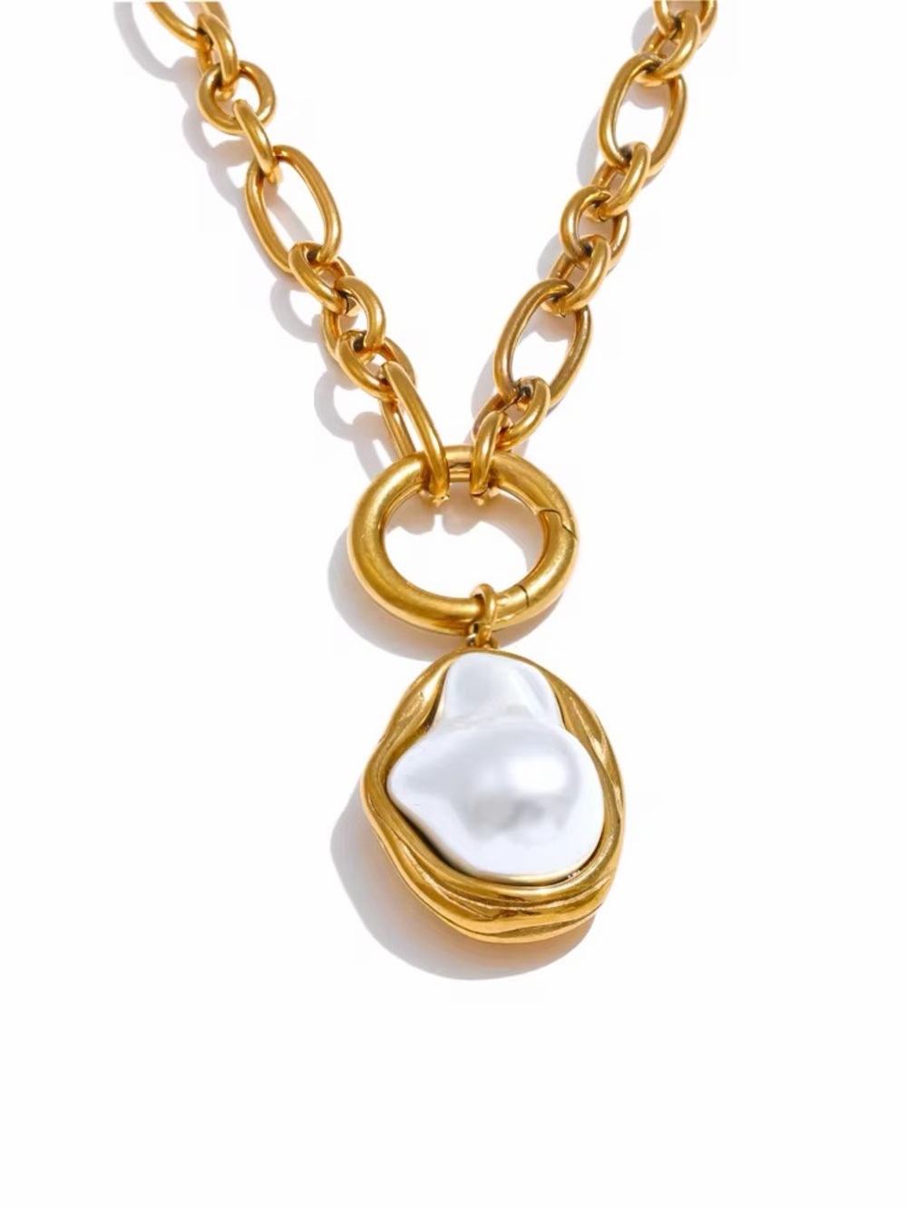 18K Gold Plated Chunky Faux Baroque Pearl Pendant Necklace